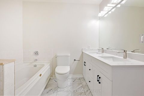 Photo 34 at 1213 - 28 Sommerset Way, Willowdale East, Toronto