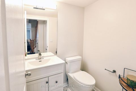 Photo 35 at 1213 - 28 Sommerset Way, Willowdale East, Toronto