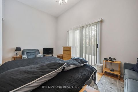 Photo 11 at 40 - 671 Huntingwood Drive, Sullivan, Toronto