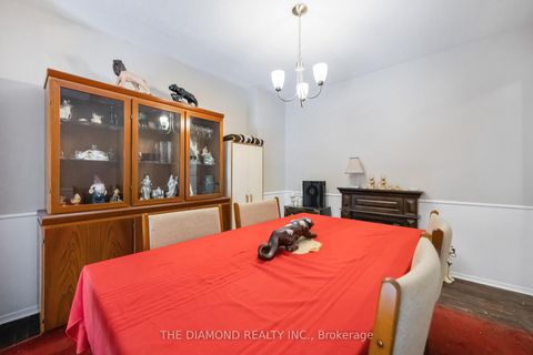 Photo 13 at 40 - 671 Huntingwood Drive, Sullivan, Toronto