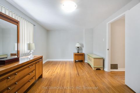 Photo 25 at 40 - 671 Huntingwood Drive, Sullivan, Toronto