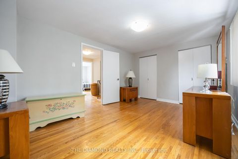 Photo 27 at 40 - 671 Huntingwood Drive, Sullivan, Toronto