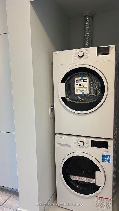 Photo 9 at 3507 - 2920 Highway 7, Concord, Vaughan