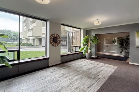 Photo 3 at Ph18 - 5 Massey Square, Crescent Town, Toronto