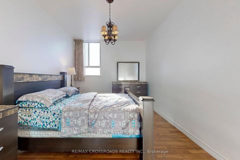 Photo 18 at Ph18 - 5 Massey Square, Crescent Town, Toronto