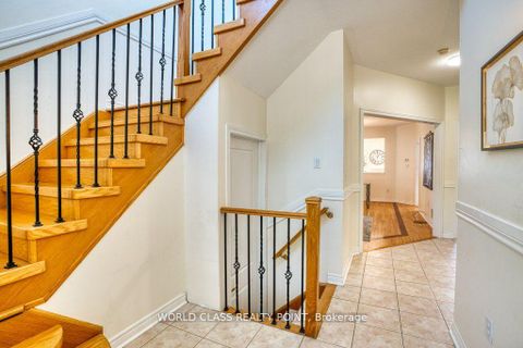 Photo 5 at 3 Hesham Drive, Brooklin, Whitby