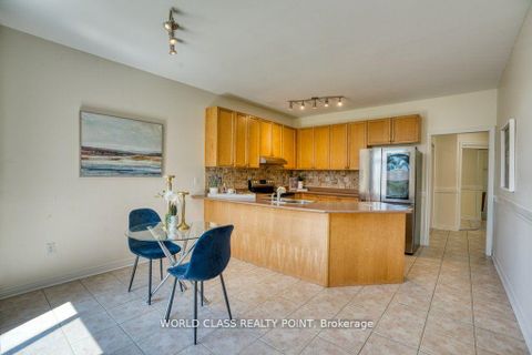 Photo 17 at 3 Hesham Drive, Brooklin, Whitby