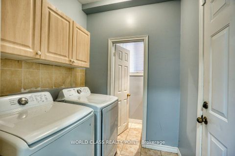 Photo 18 at 3 Hesham Drive, Brooklin, Whitby