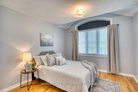 Photo 22 at 3 Hesham Drive, Brooklin, Whitby
