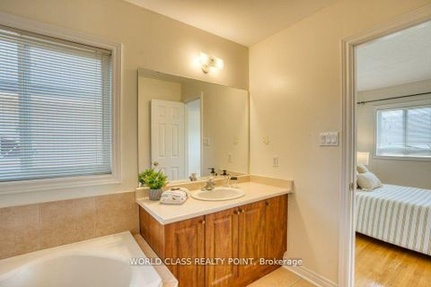 Photo 30 at 3 Hesham Drive, Brooklin, Whitby