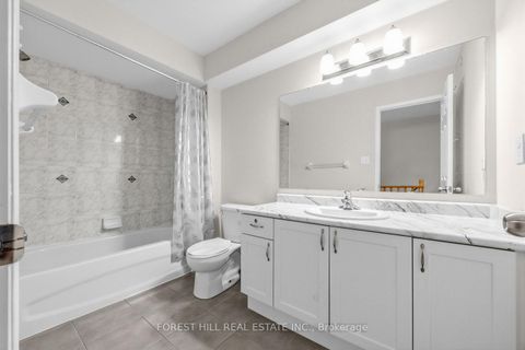 Photo 16 at 2516 Rosedrop Path, Windfields, Oshawa