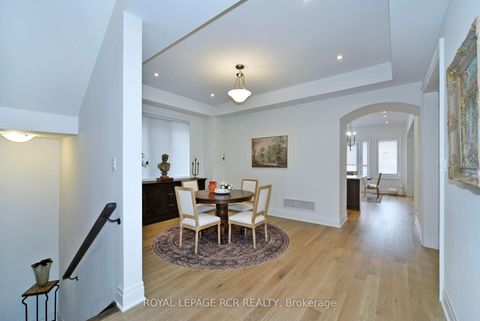 Photo 6 at 200 Silver Creek Drive, Vellore Village, Vaughan