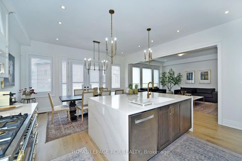 Photo 16 at 200 Silver Creek Drive, Vellore Village, Vaughan