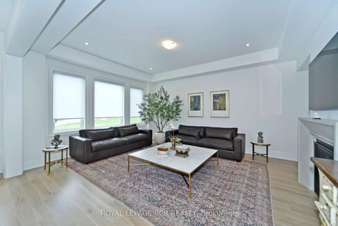 Photo 21 at 200 Silver Creek Drive, Vellore Village, Vaughan