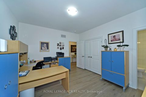 Photo 28 at 200 Silver Creek Drive, Vellore Village, Vaughan