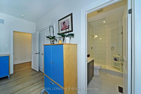 Photo 29 at 200 Silver Creek Drive, Vellore Village, Vaughan