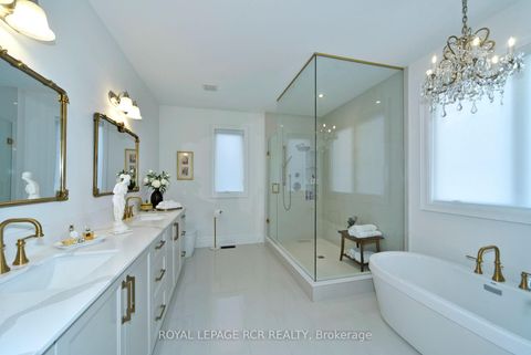 Photo 35 at 200 Silver Creek Drive, Vellore Village, Vaughan