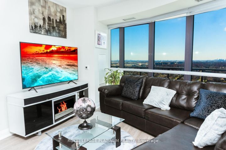 Photo 3 at 2305 - 15 Lynch Street, Queen Street Corridor, Brampton