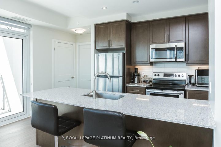 Photo 6 at 2305 - 15 Lynch Street, Queen Street Corridor, Brampton