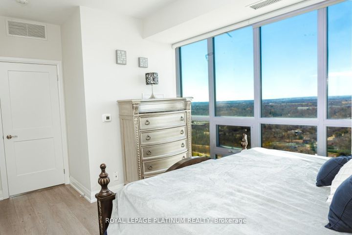 Photo 10 at 2305 - 15 Lynch Street, Queen Street Corridor, Brampton