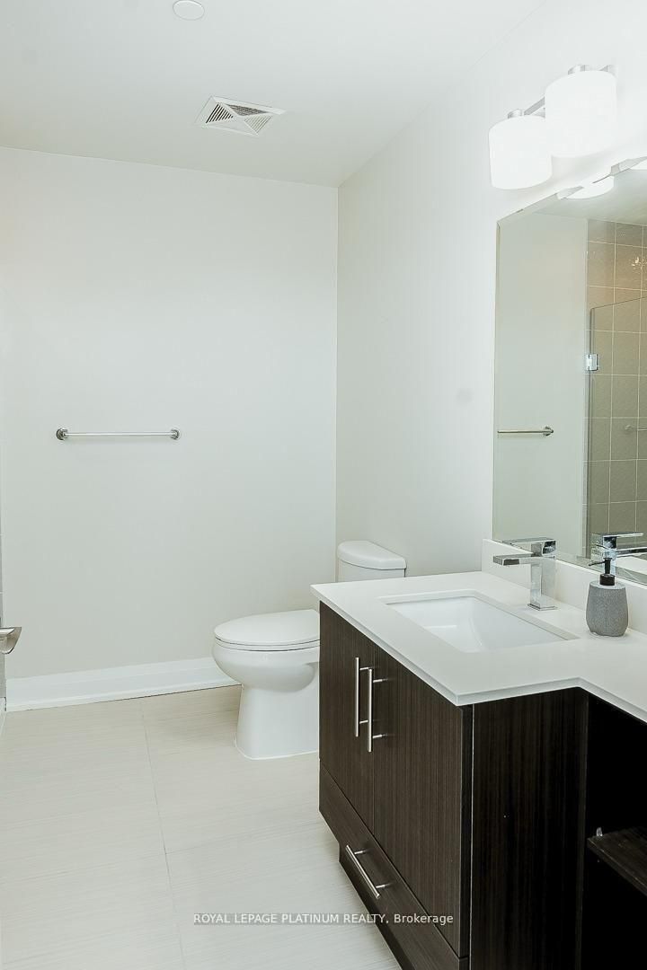 Photo 11 at 2305 - 15 Lynch Street, Queen Street Corridor, Brampton