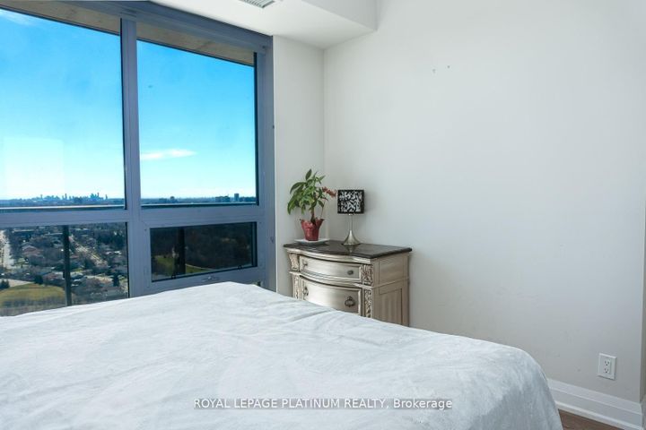 Photo 15 at 2305 - 15 Lynch Street, Queen Street Corridor, Brampton