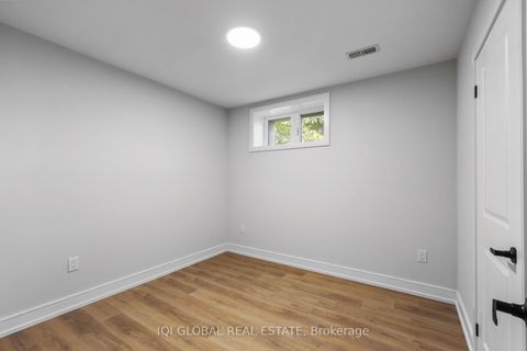 Photo 32 at 308 Anderson Avenue, McLaughlin, Oshawa