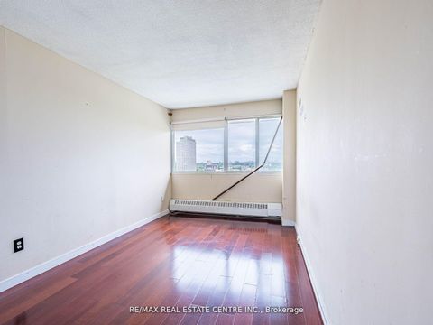 Photo 6 at 1806 - 735 Don Mills Road, Flemingdon Park, Toronto