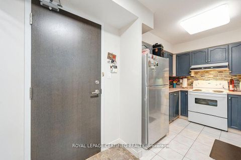 Photo 9 at 606 - 29 Northern Heights, Langstaff, Richmond Hill