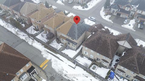 Photo 3 at 16 Gauguin Avenue, Patterson, Vaughan