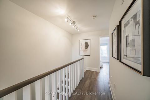 Photo 31 at 16 Gauguin Avenue, Patterson, Vaughan