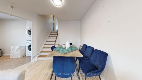 Photo 9 at 795 Greenfield Crescent, Leslie Valley, Newmarket