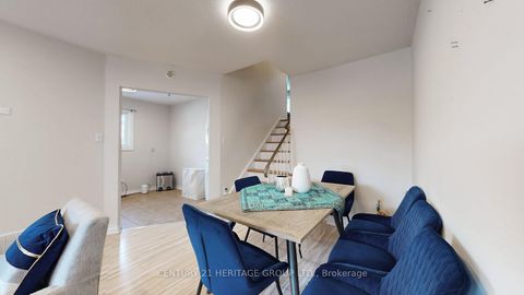 Photo 10 at 795 Greenfield Crescent, Leslie Valley, Newmarket