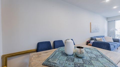 Photo 11 at 795 Greenfield Crescent, Leslie Valley, Newmarket