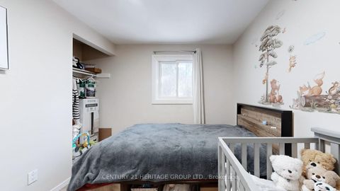 Photo 25 at 795 Greenfield Crescent, Leslie Valley, Newmarket