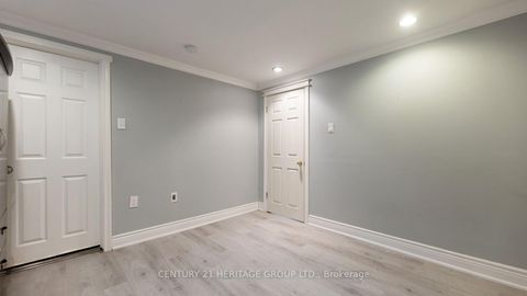 Photo 40 at 795 Greenfield Crescent, Leslie Valley, Newmarket