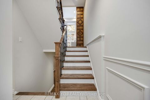 Photo 5 at 118 Tangle Briarway, Bayview Village, Toronto