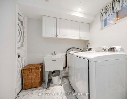 Photo 42 at 118 Tangle Briarway, Bayview Village, Toronto