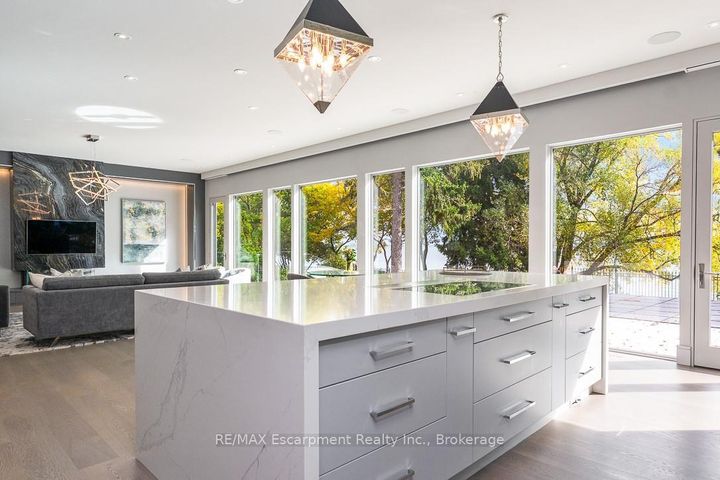 Photo 9 at 2250 Chancery Lane W, FD Ford, Oakville