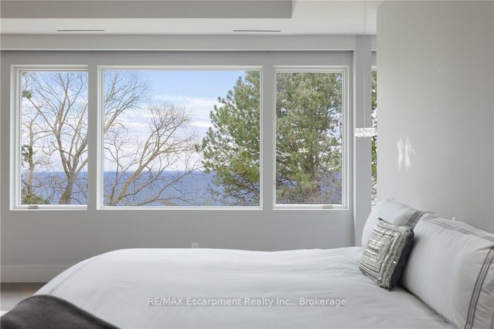 Photo 19 at 2250 Chancery Lane W, FD Ford, Oakville