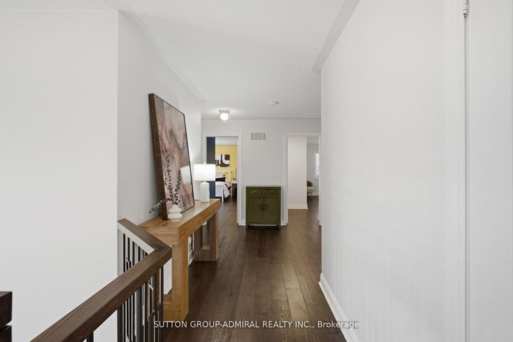 Photo 19 at 76 Cezanne Trail, Patterson, Vaughan