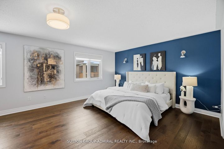 Photo 21 at 76 Cezanne Trail, Patterson, Vaughan