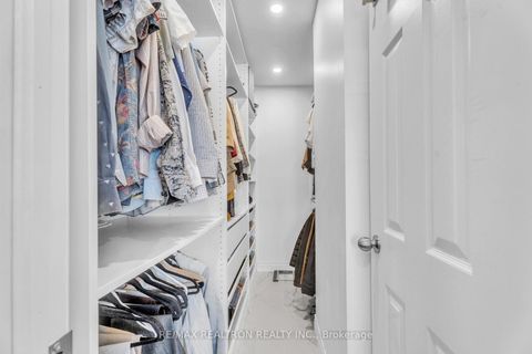 Photo 9 at 66 Lakeland Crescent, Oak Ridges Lake Wilcox, Richmond Hill