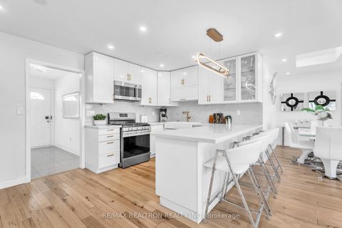 Photo 13 at 66 Lakeland Crescent, Oak Ridges Lake Wilcox, Richmond Hill