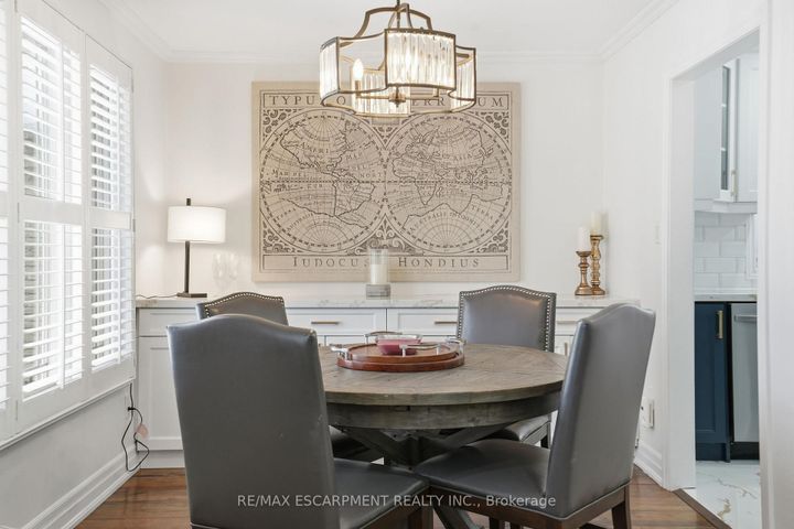 Photo 13 at 697 LOMOND Crescent, Shoreacres, Burlington