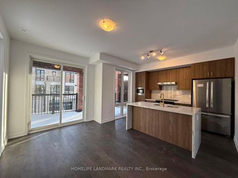 Photo 2 at 53 Jefferson Side Road, Jefferson, Richmond Hill