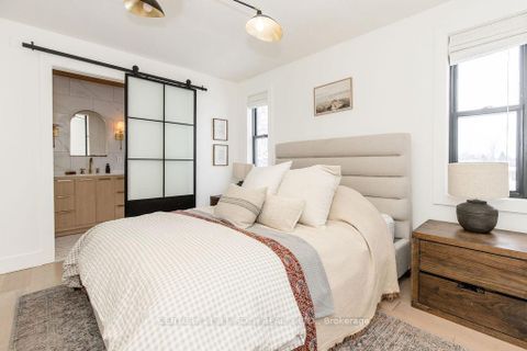 Photo 16 at 7845 YONGE Street, Stroud, Innisfil