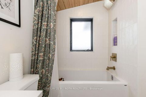 Photo 26 at 7845 YONGE Street, Stroud, Innisfil