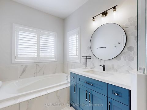 Photo 16 at 46 Campobello Street, Patterson, Vaughan