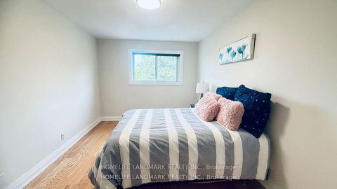 Photo 18 at 213 - 5879 Bathurst Street, Newtonbrook West, Toronto